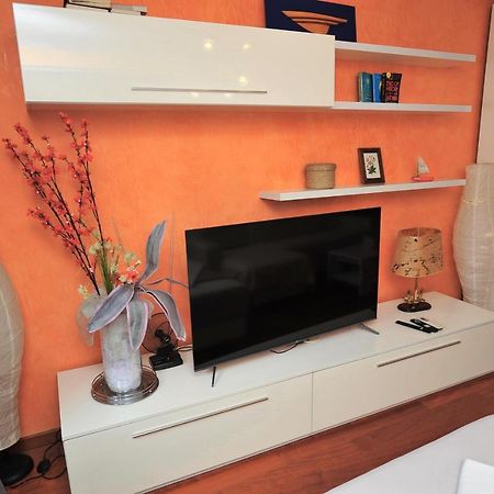 Four Winds Apartment สปลิท ภายนอก รูปภาพ