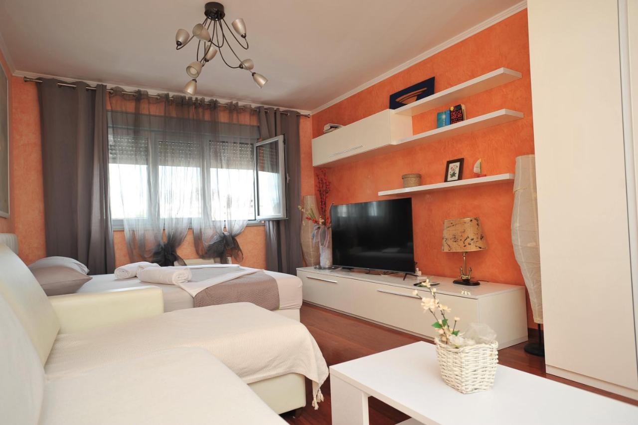 Four Winds Apartment สปลิท ภายนอก รูปภาพ