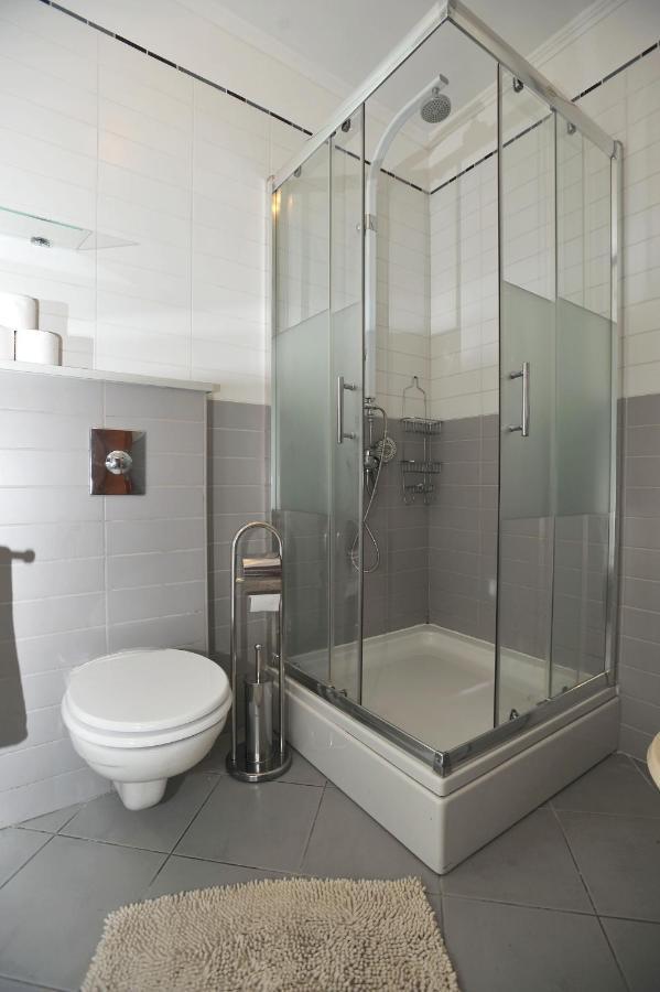 Four Winds Apartment สปลิท ภายนอก รูปภาพ